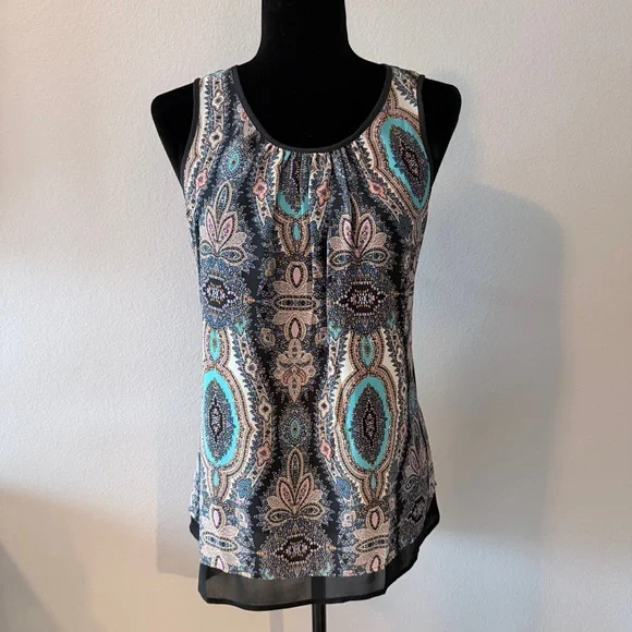 Patterned Sleeveless Top Size Small - Picture 1 of 4